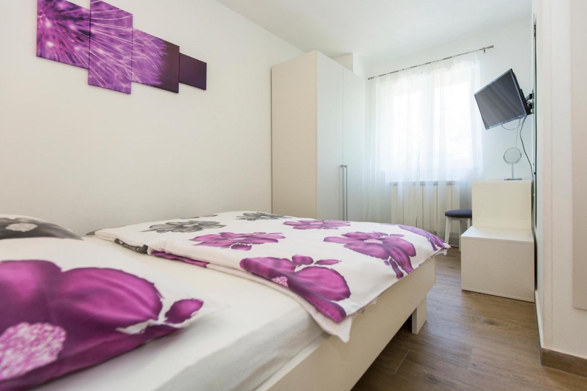 Holiday Home Rea ลาบิน ภายนอก รูปภาพ