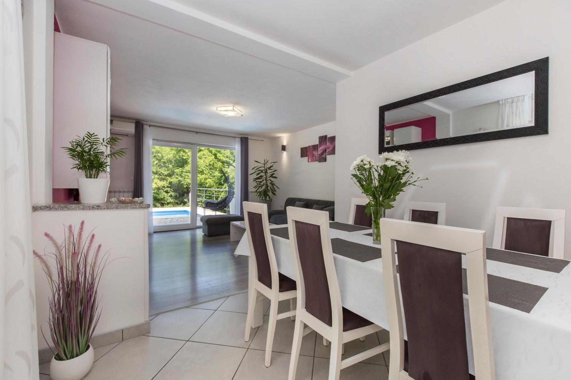 Holiday Home Rea ลาบิน ภายนอก รูปภาพ