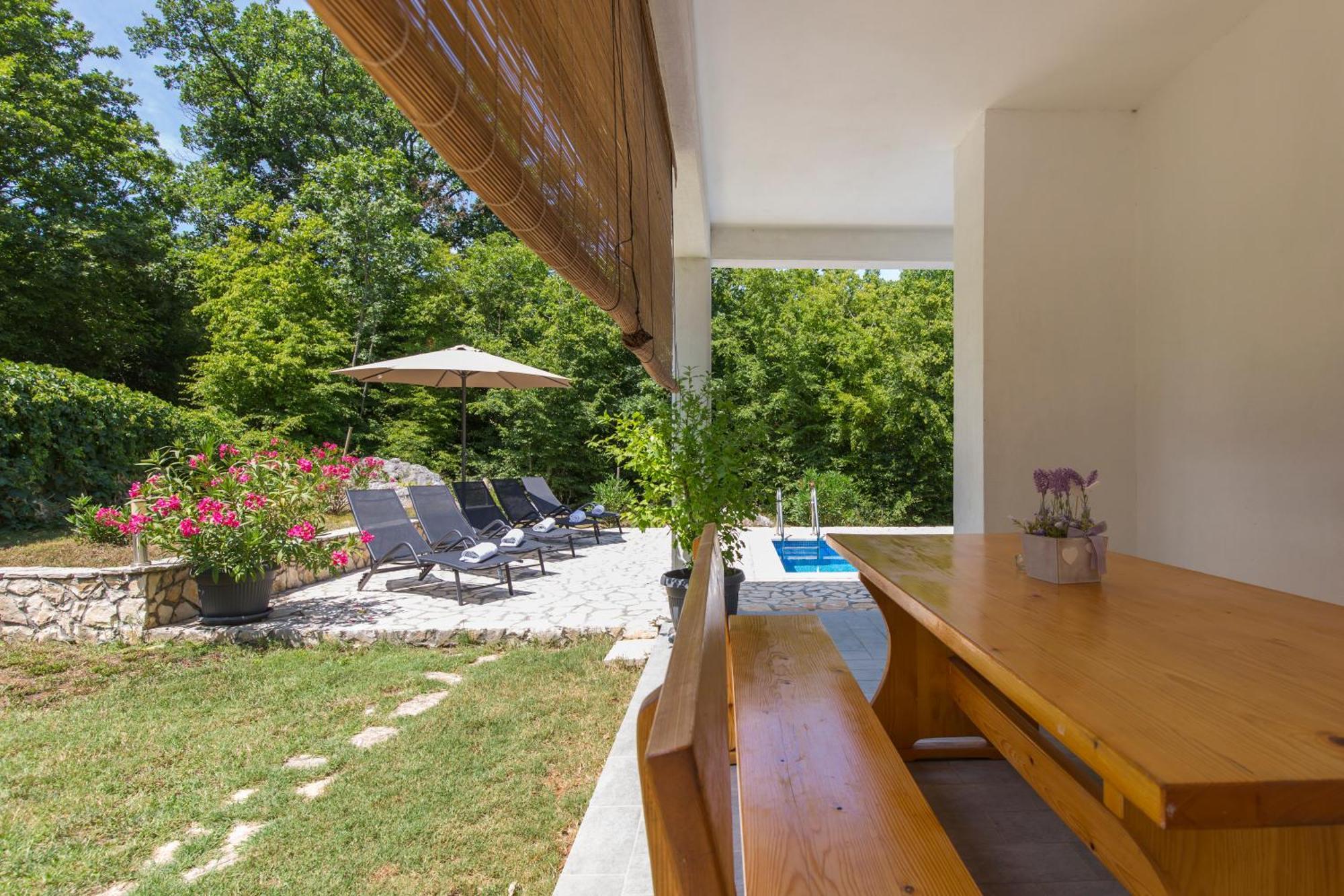 Holiday Home Rea ลาบิน ภายนอก รูปภาพ