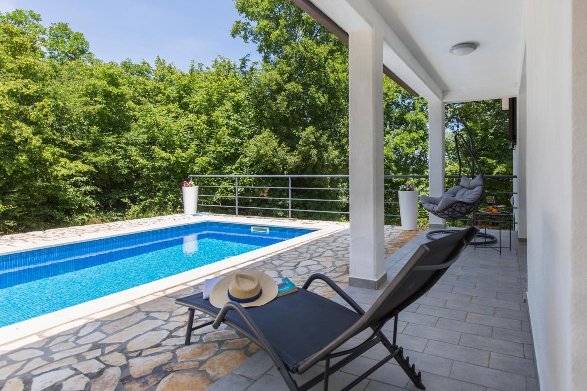 Holiday Home Rea ลาบิน ภายนอก รูปภาพ