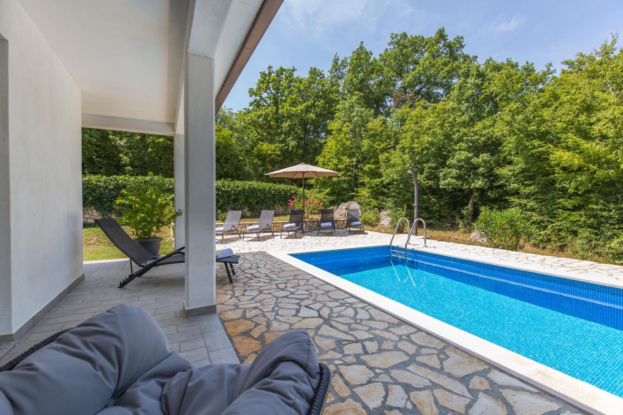 Holiday Home Rea ลาบิน ภายนอก รูปภาพ